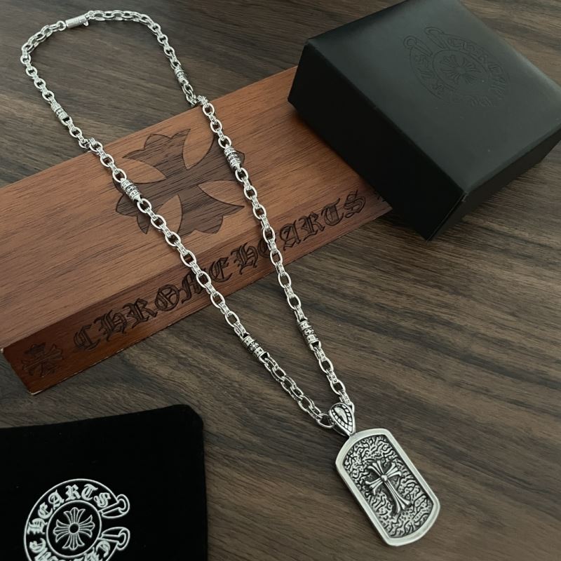 Ch**me He**ts necklaces